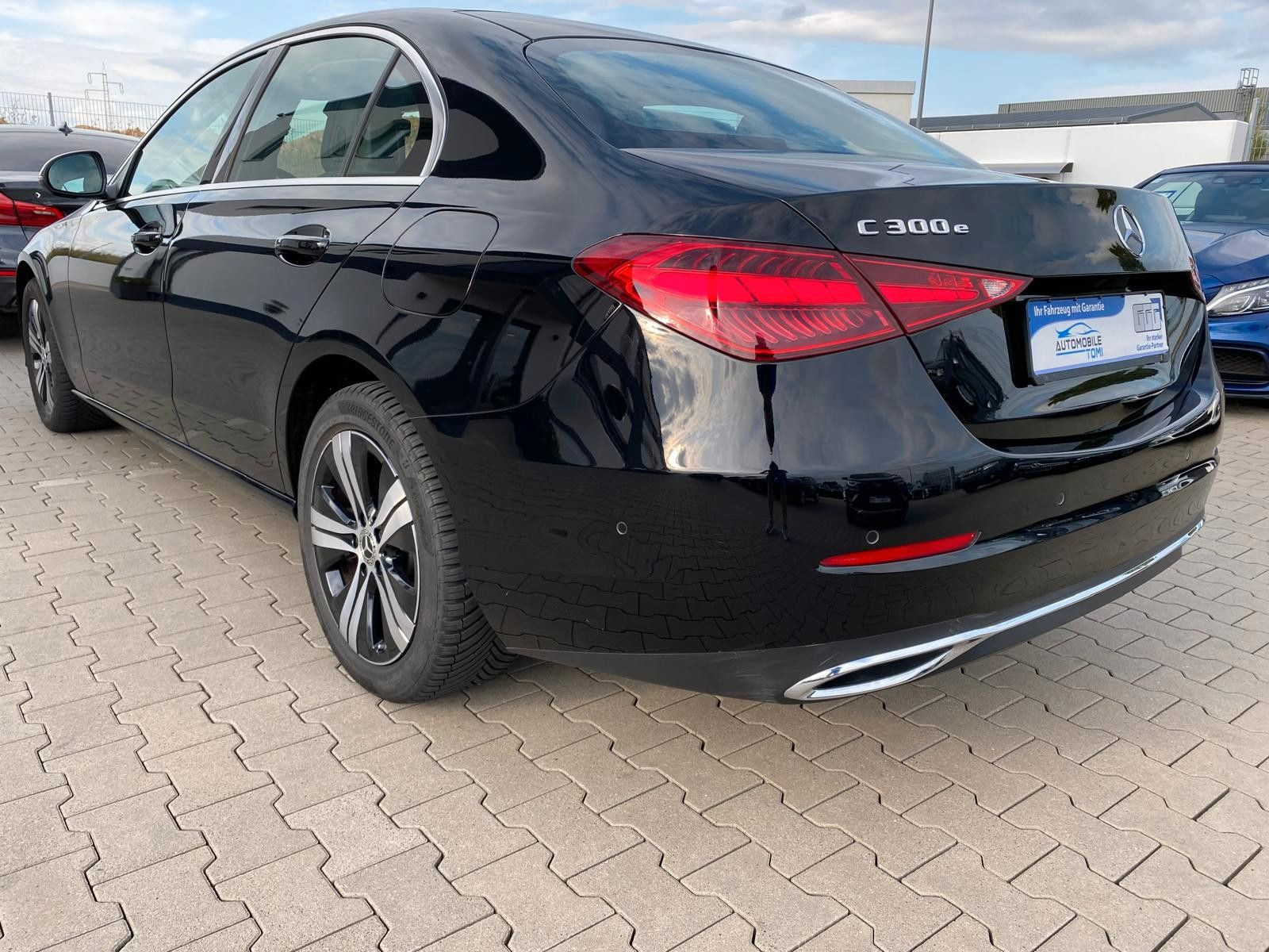 MERCEDES-BENZ C 300 Lim.e|LASER|NAVI/R-KAM/Plug in/SER.NEU - Bild 8