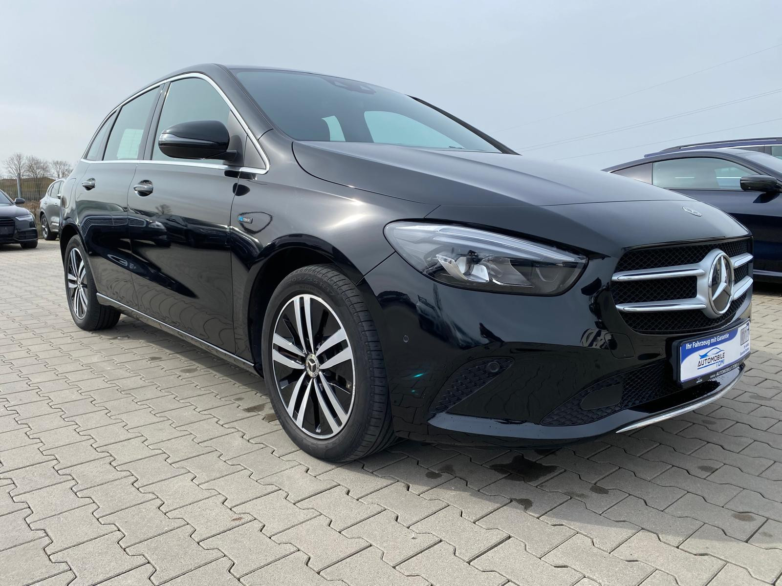 MERCEDES-BENZ B 250 e |LEDER|DIG.COCKPIT|NAVI - Bild 5