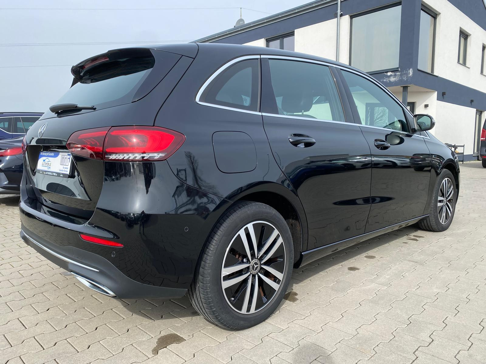 MERCEDES-BENZ B 250 e |LEDER|DIG.COCKPIT|NAVI - Bild 8
