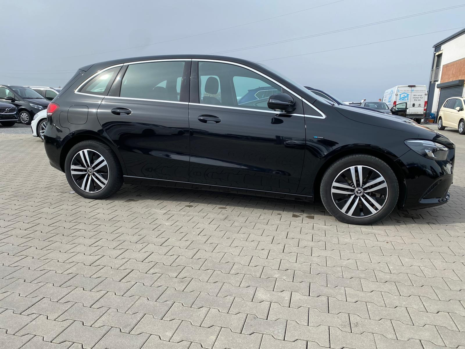 MERCEDES-BENZ B 250 e |LEDER|DIG.COCKPIT|NAVI - Bild 9