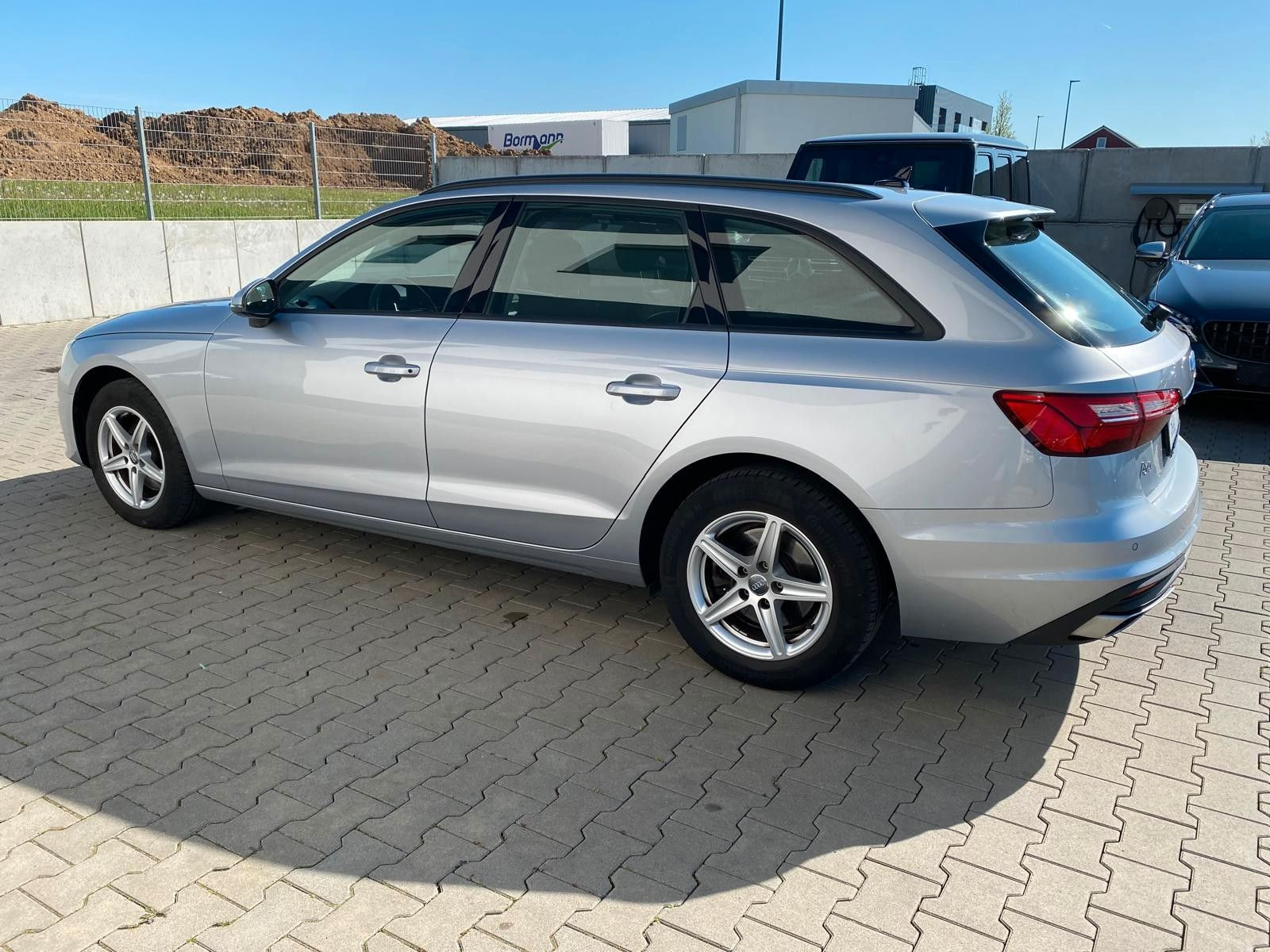 AUDI A4 Avant 35 TDI |NAVI|LED| - Bild 12