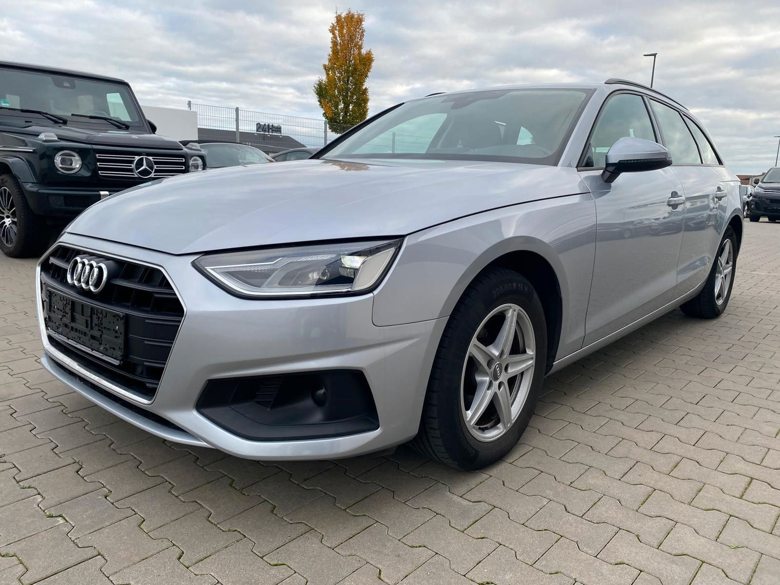 AUDI A4 Avant 35 TDI |NAVI|LED| - Bild 3