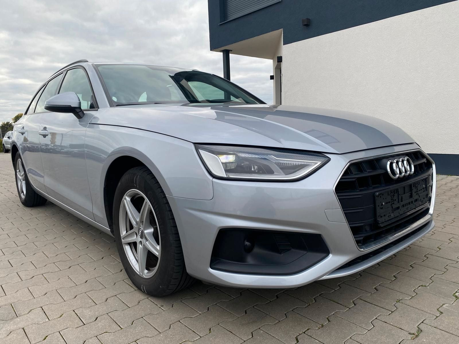 AUDI A4 Avant 35 TDI |NAVI|LED| - Bild 5