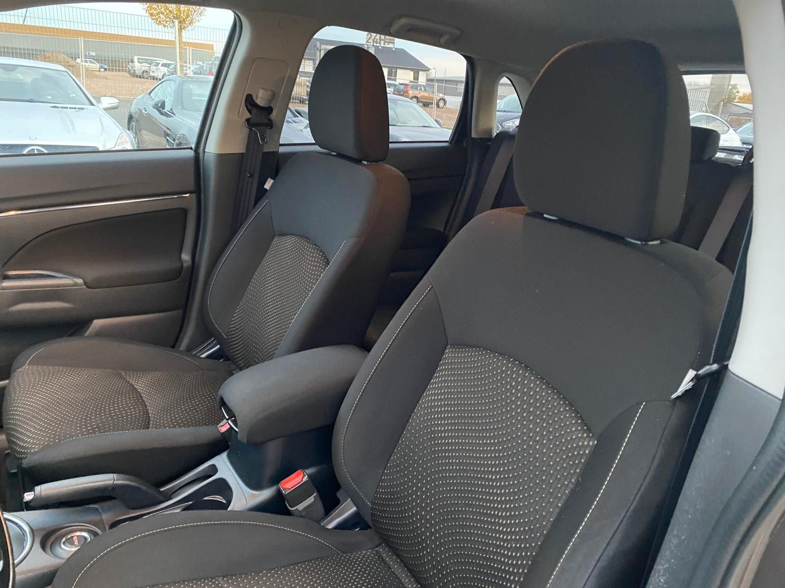 MITSUBISHI ASX SUV-Star+ 4WD - Bild 11