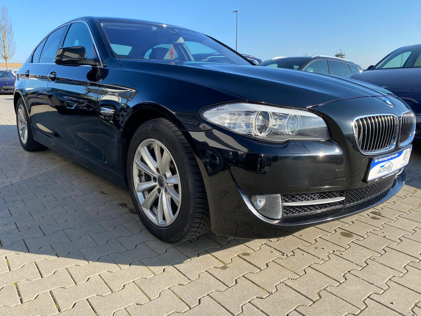 BMW 520 BMW 520d|Soft Close|BI-XENON|NAVI|HuD|Keyless|AHK| - Bild 1