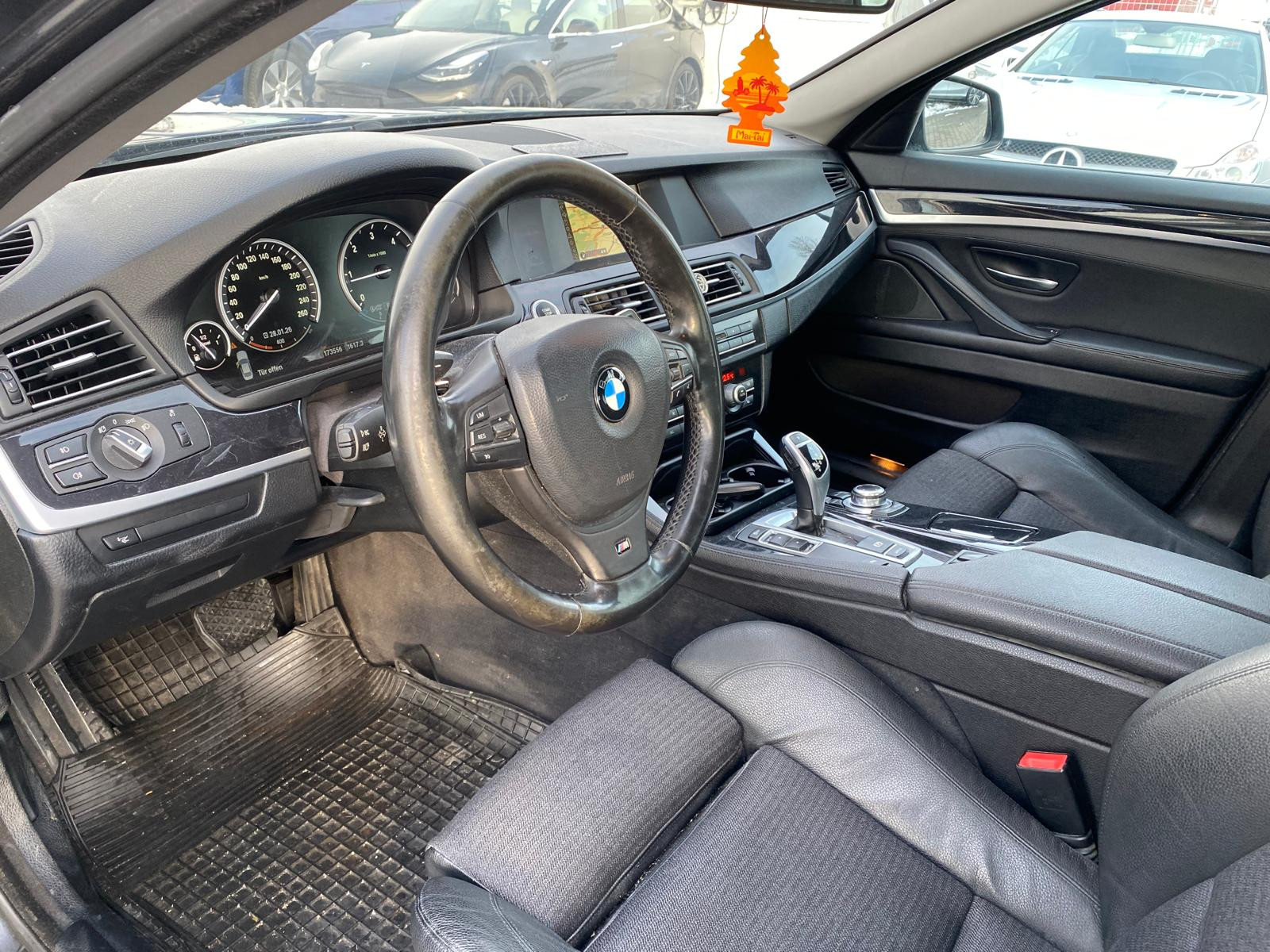 BMW 520 BMW 520d|Soft Close|BI-XENON|NAVI|HuD|Keyless|AHK| - Bild 11