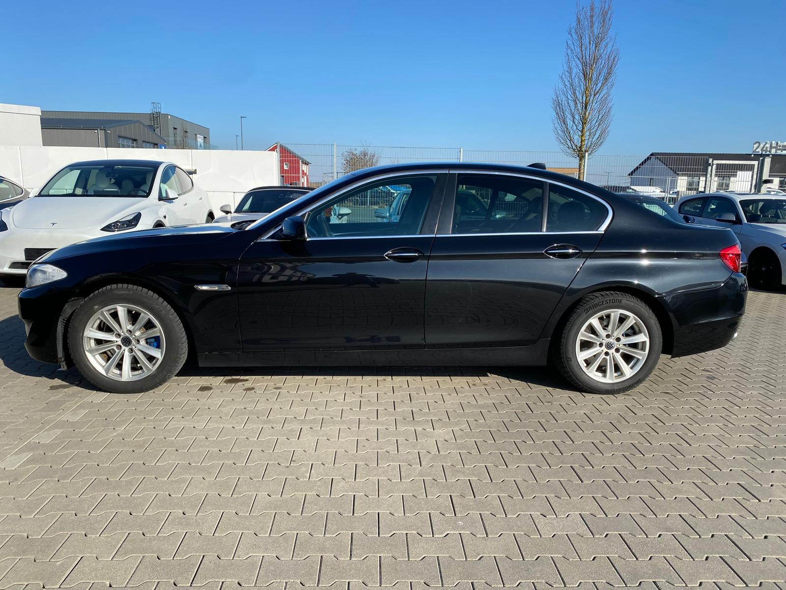 BMW 520 BMW 520d|Soft Close|BI-XENON|NAVI|HuD|Keyless|AHK| - Bild 8