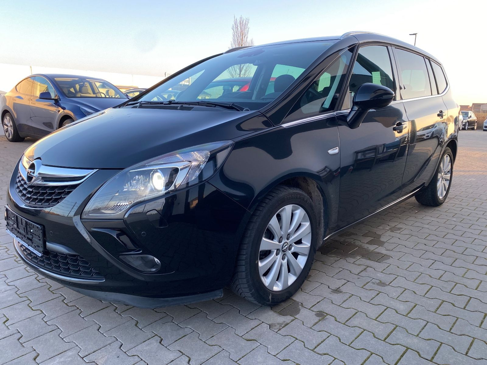 OPEL Zafira C Tourer Innovation/NAVI/R-KAM - Bild 1