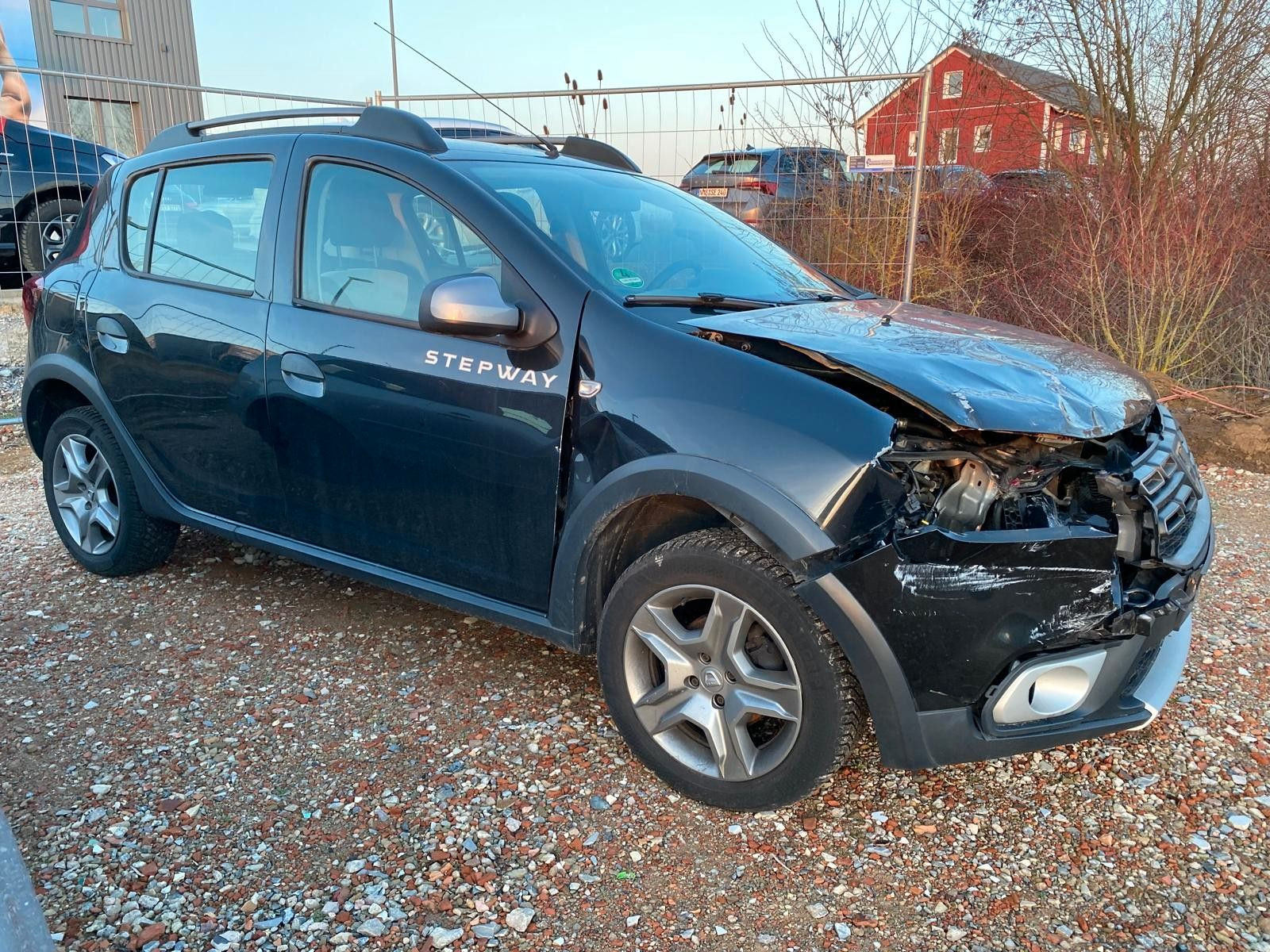 DACIA Sandero II Stepway Essential Airbags alle zu - Bild 5