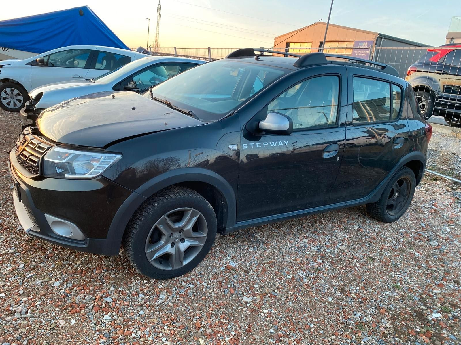 DACIA Sandero II Stepway Essential Airbags alle zu - Bild 9