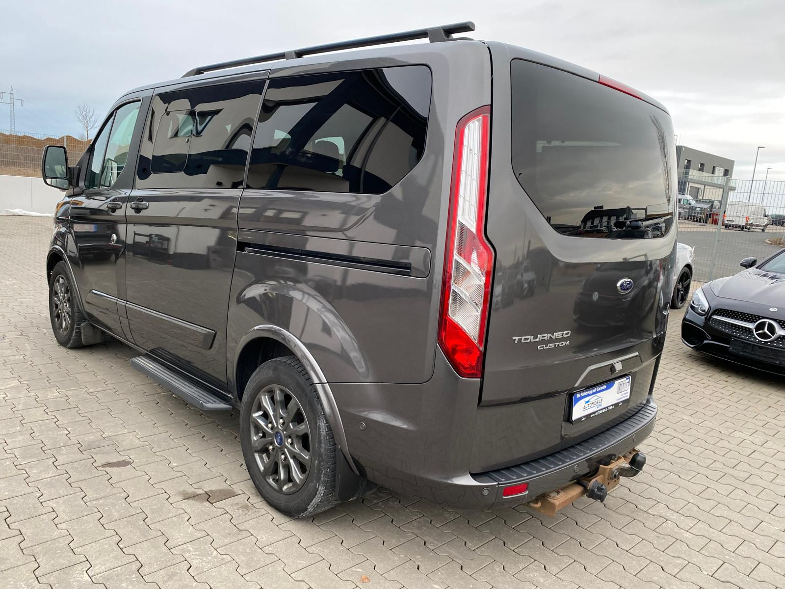 Ford Tourneo Custom Kombi 320 L1Titanium|LEDER|SZH| - Bild 11