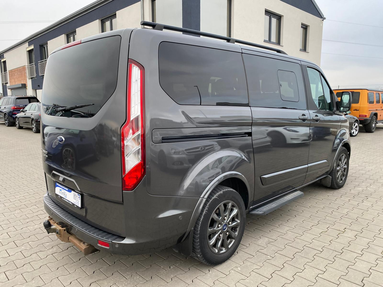Ford Tourneo Custom Kombi 320 L1Titanium|LEDER|SZH| - Bild 7