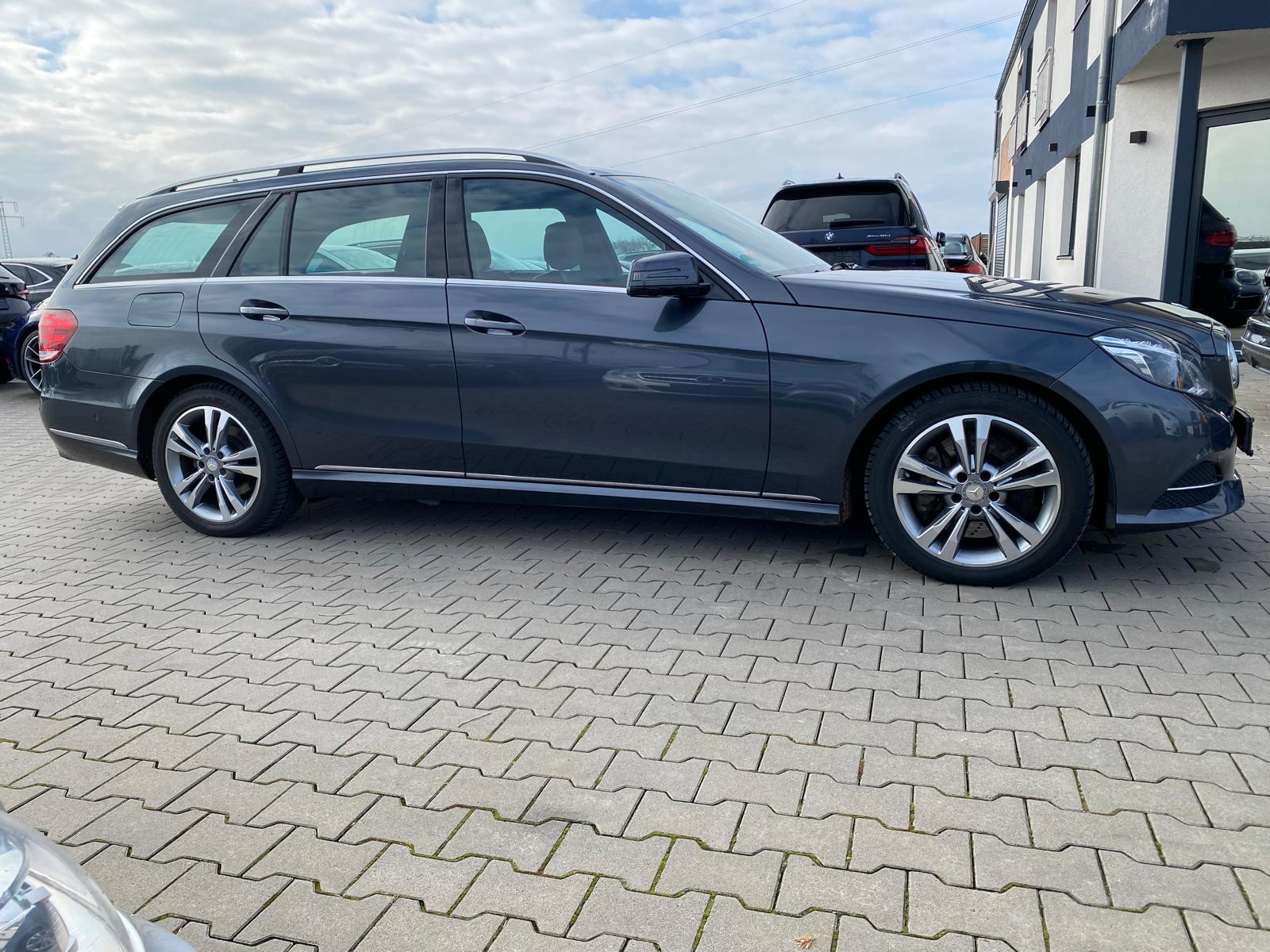 Mercedes-Benz E 400 E 400 E T-Modell/ELEGANCE|360 KAM|SD|NAVI/ - Bild 9