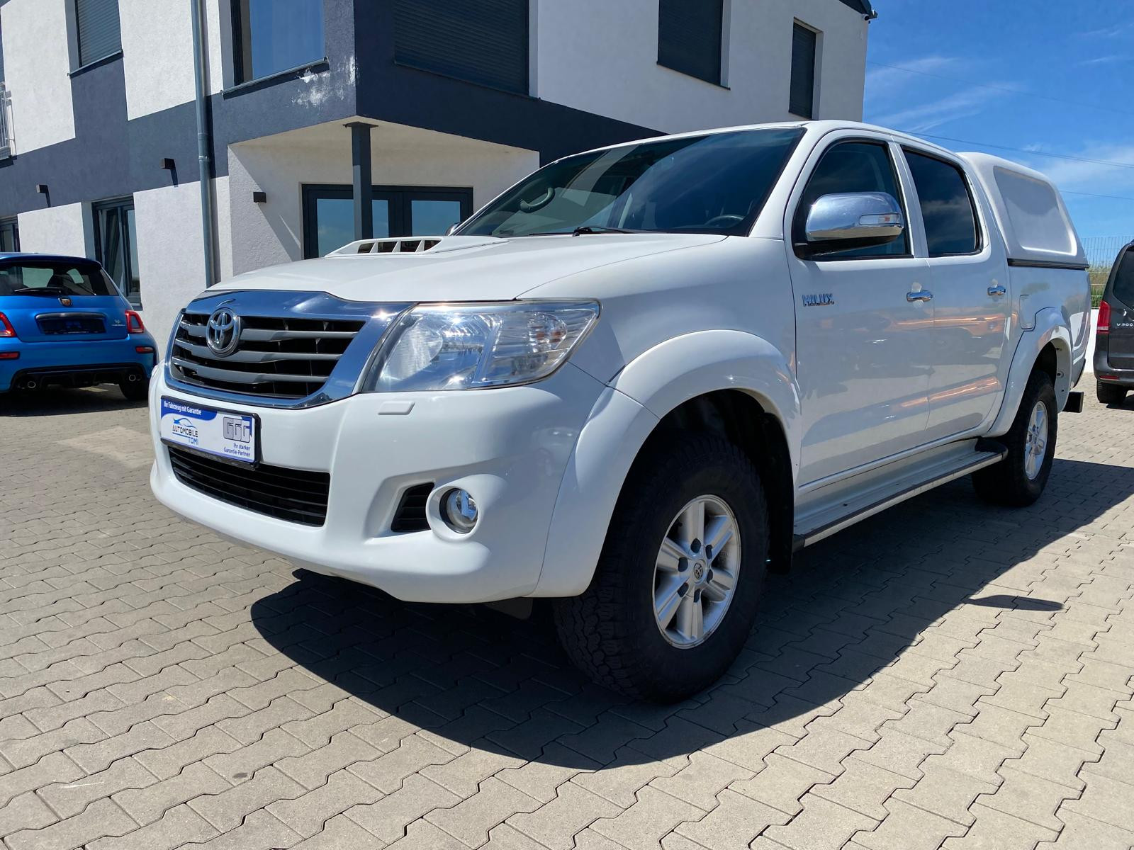 Toyota Hilux 4×4/Navi/R-Kam - Bild 1