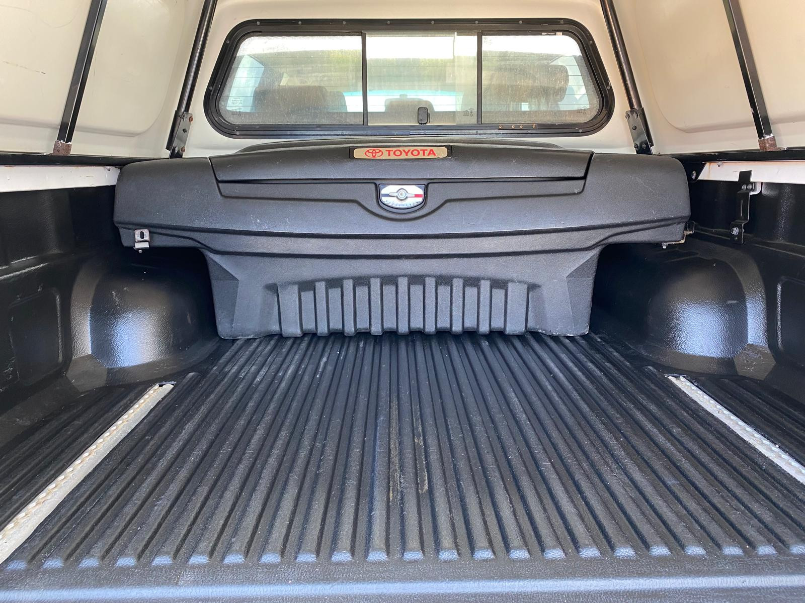 Toyota Hilux 4×4/Navi/R-Kam - Bild 3