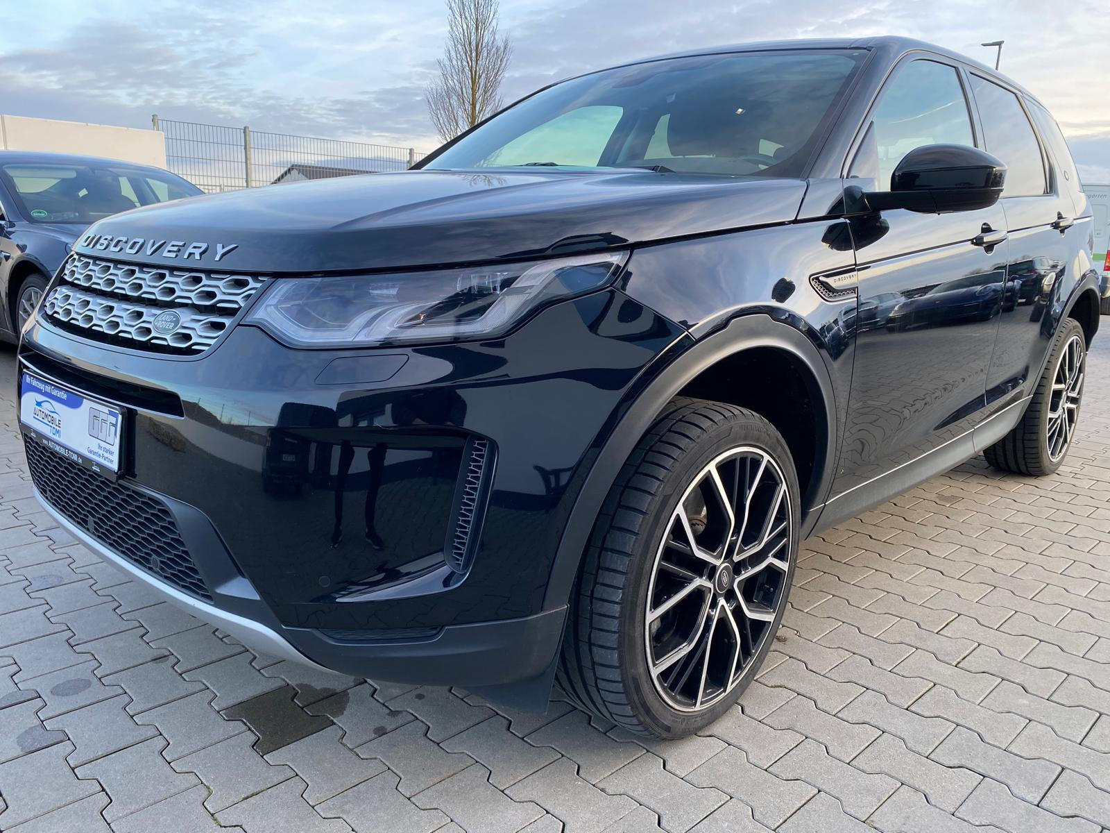 Land Rover Discovery Sport Discovery Sport S AWDI R-KAM/LEDER/LED/NAVI - Bild 1