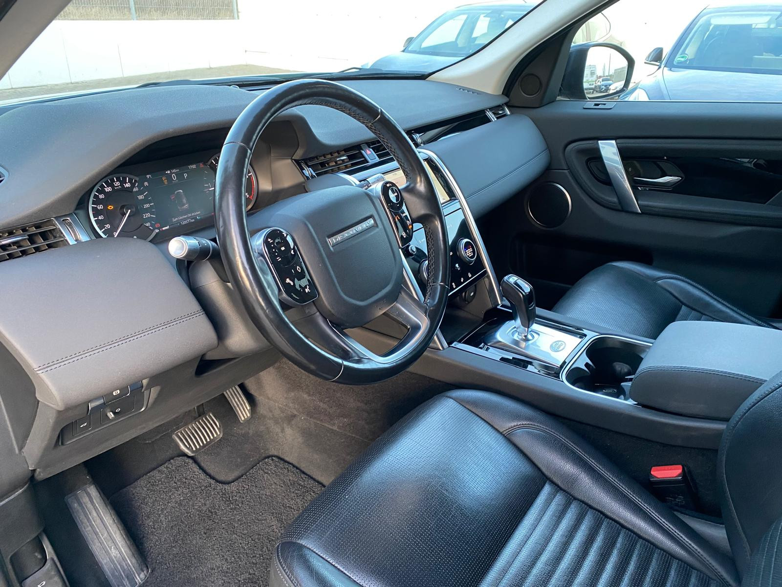 Land Rover Discovery Sport Discovery Sport S AWDI R-KAM/LEDER/LED/NAVI - Bild 13