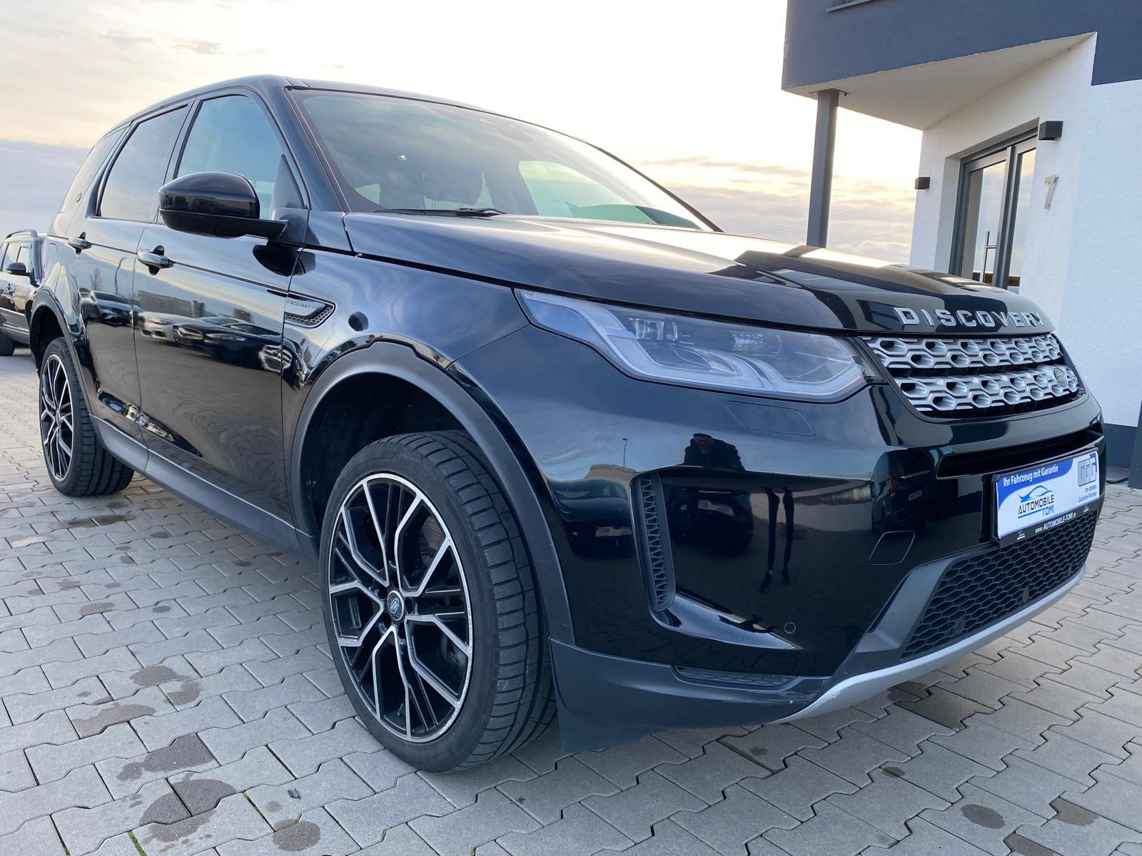 Land Rover Discovery Sport Discovery Sport S AWDI R-KAM/LEDER/LED/NAVI - Bild 4
