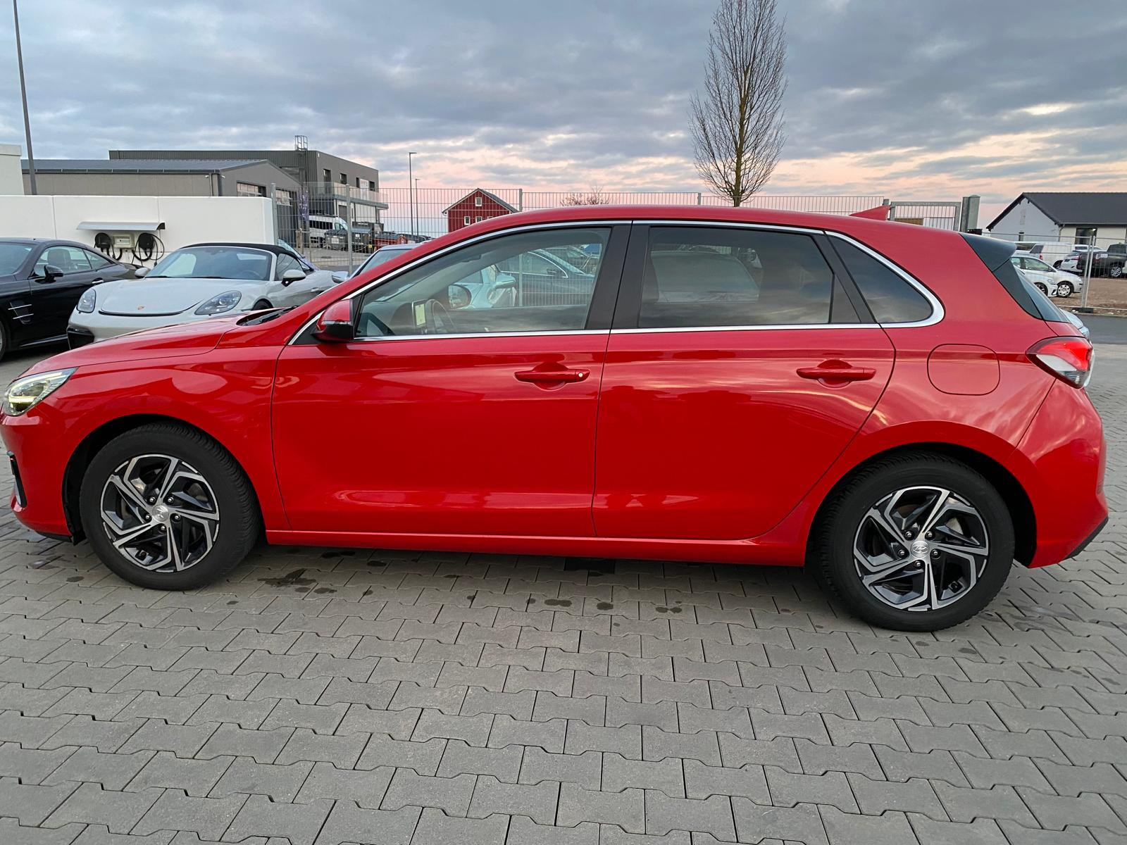 Hyundai i30 i30 1.0 T-GDI N Line/ NAVI/LED/R-KAM - Bild 15