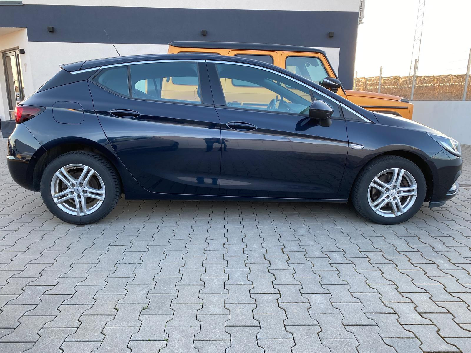Opel Astra Astra K Lim. 5-trg. DynamicK |DAB|KLIMAAUTO| - Bild 7