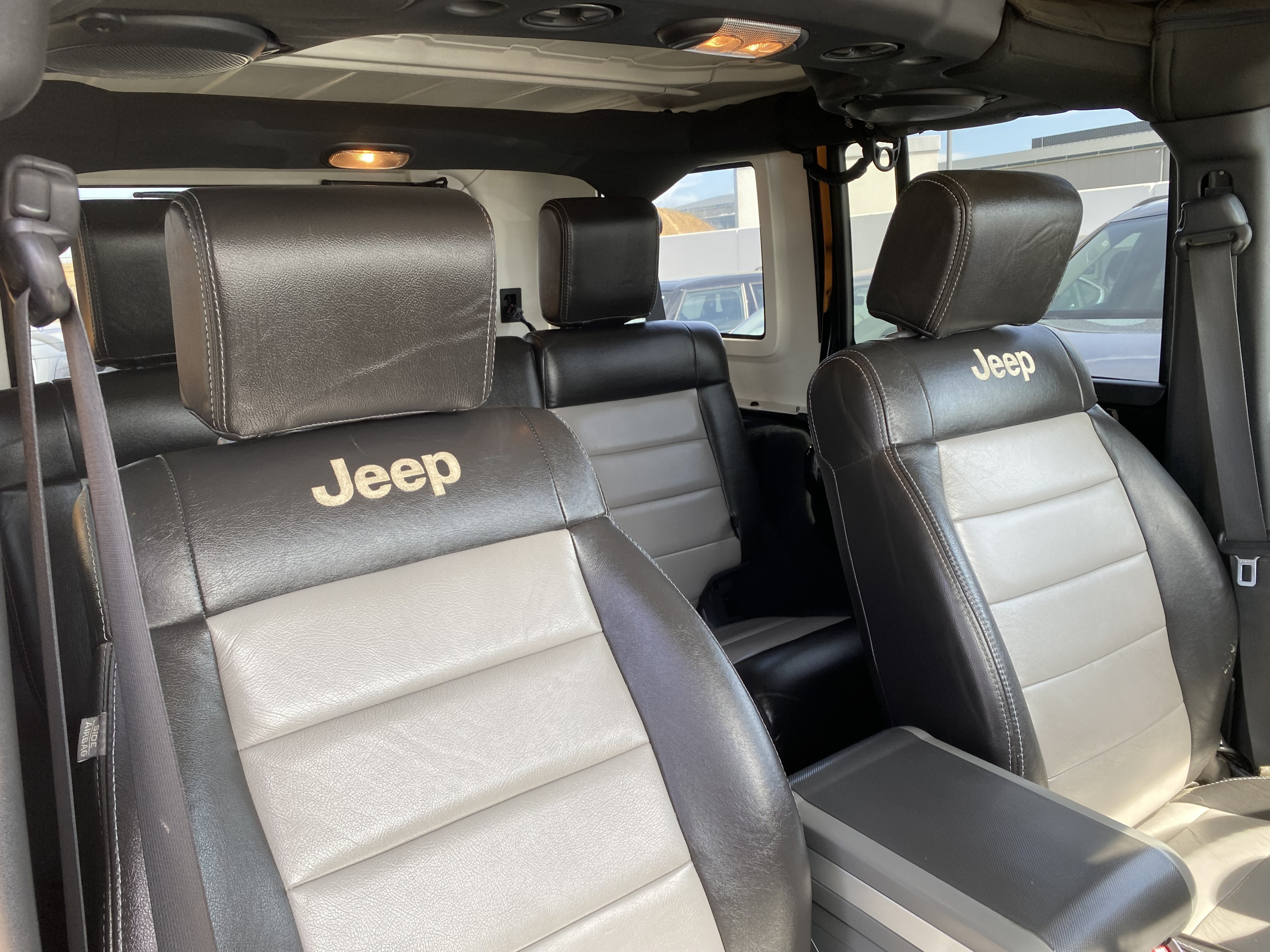Jeep Wrangler Sahara/Leder/Navi/TÜN NEU/SOFTTOP - Bild 14