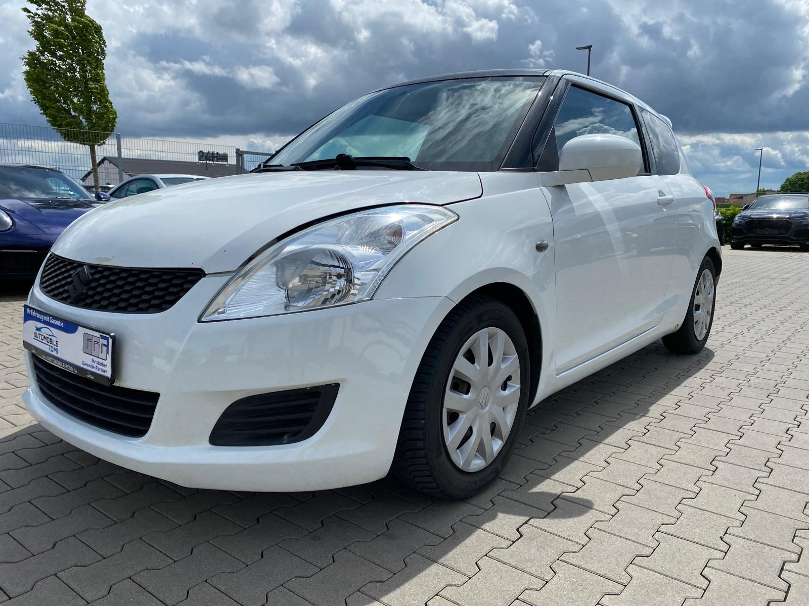 Suzuki Swift Basic/ TÜV NEU - Bild 1