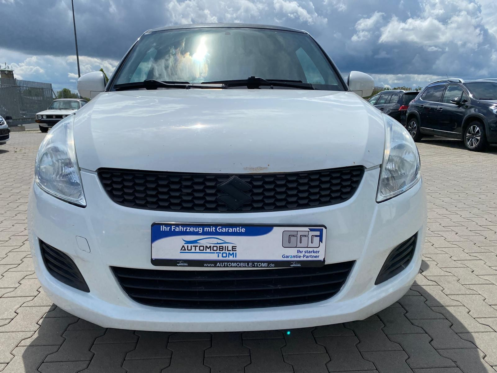 Suzuki Swift Basic/ TÜV NEU - Bild 3