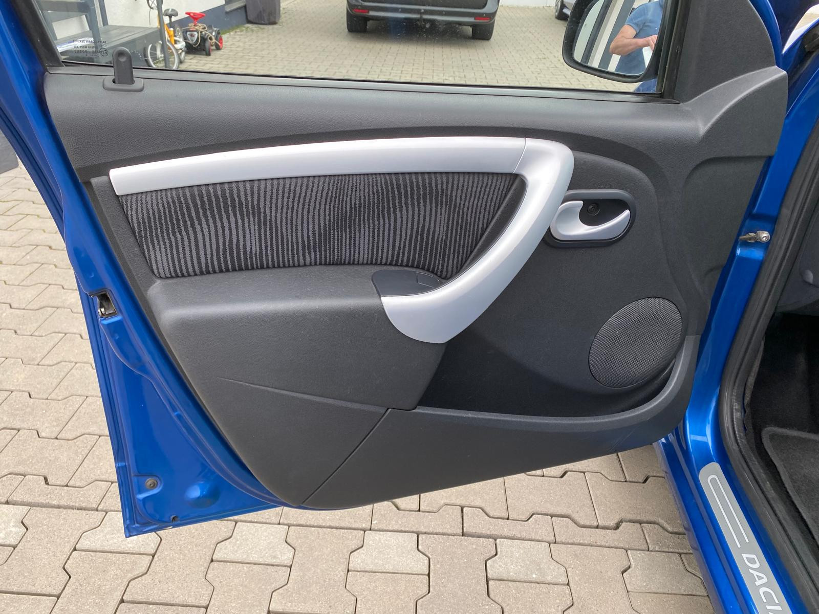 Dacia Sandero Laureate/ TÜV NEU - Bild 14