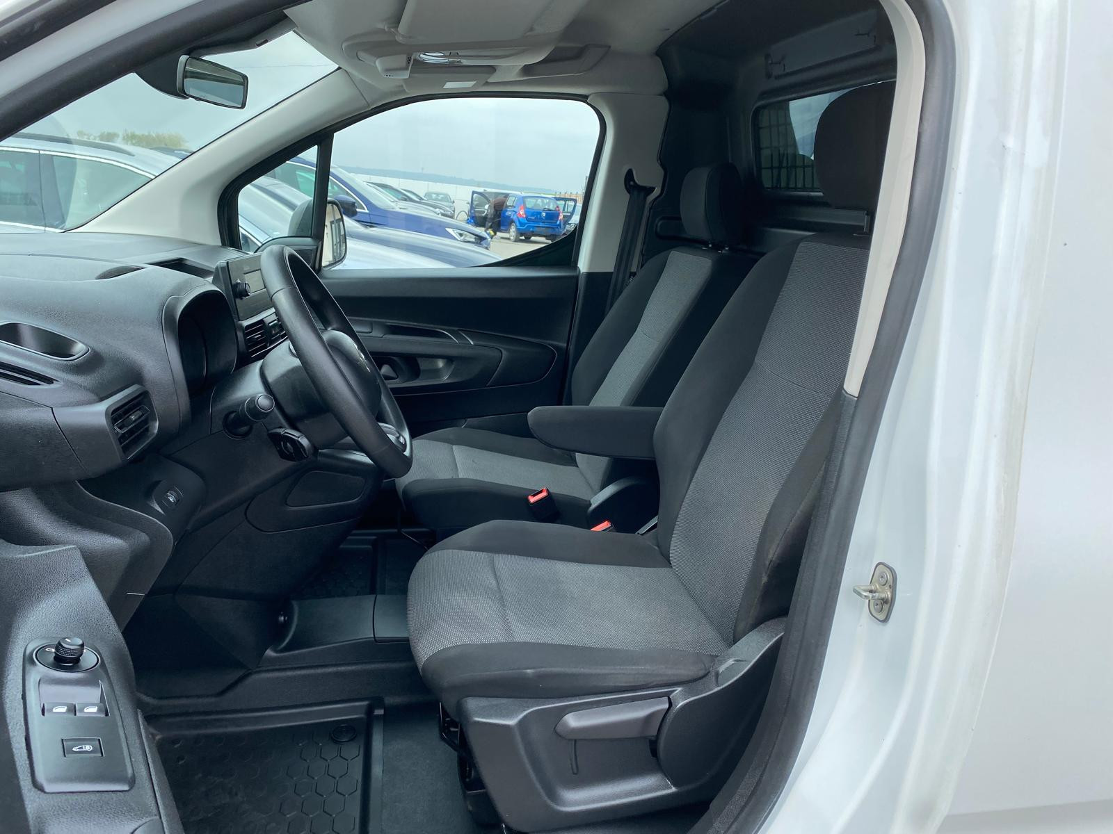 Citroën Berlingo Club M/L1 - Bild 10