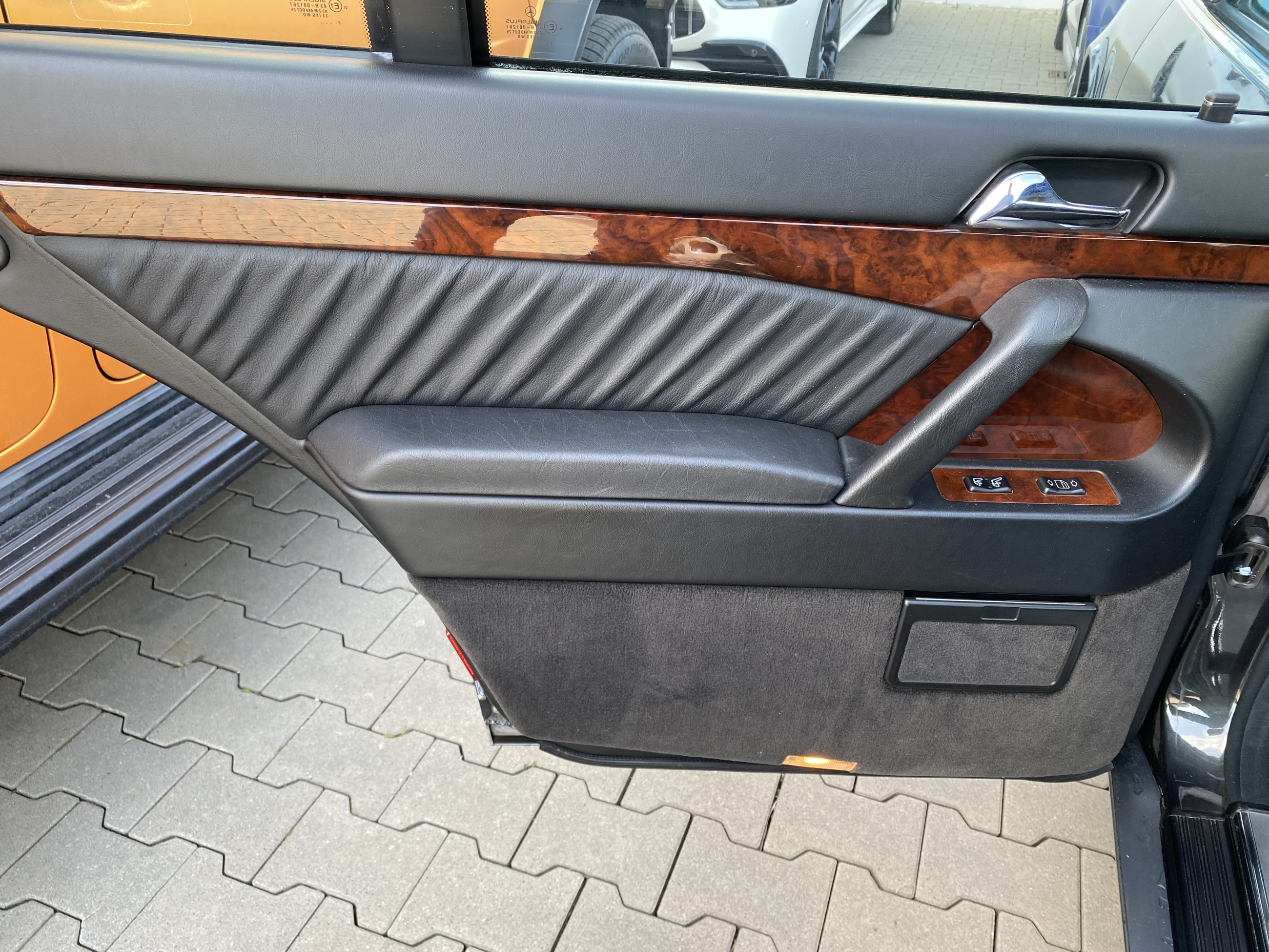 Mercedes-Benz S 320 Absolut Top/Deutsche Fahr./Voll/Unfallfrei - Bild 15