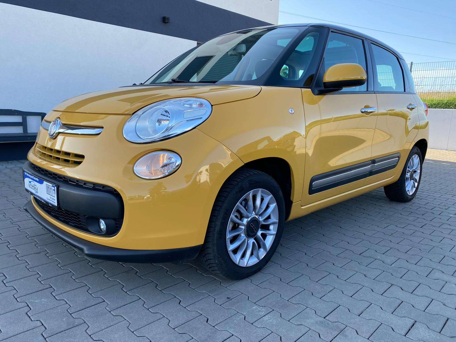 Fiat 500L Lounge - Bild 1