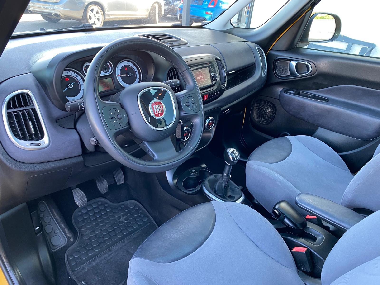 Fiat 500L Lounge - Bild 13