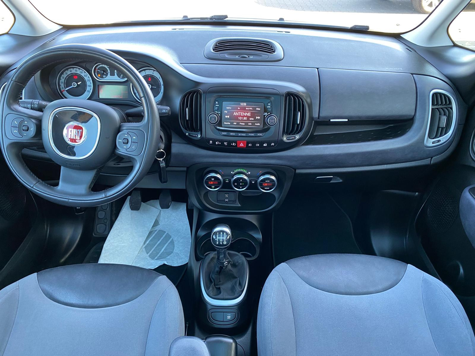 Fiat 500L Lounge - Bild 2