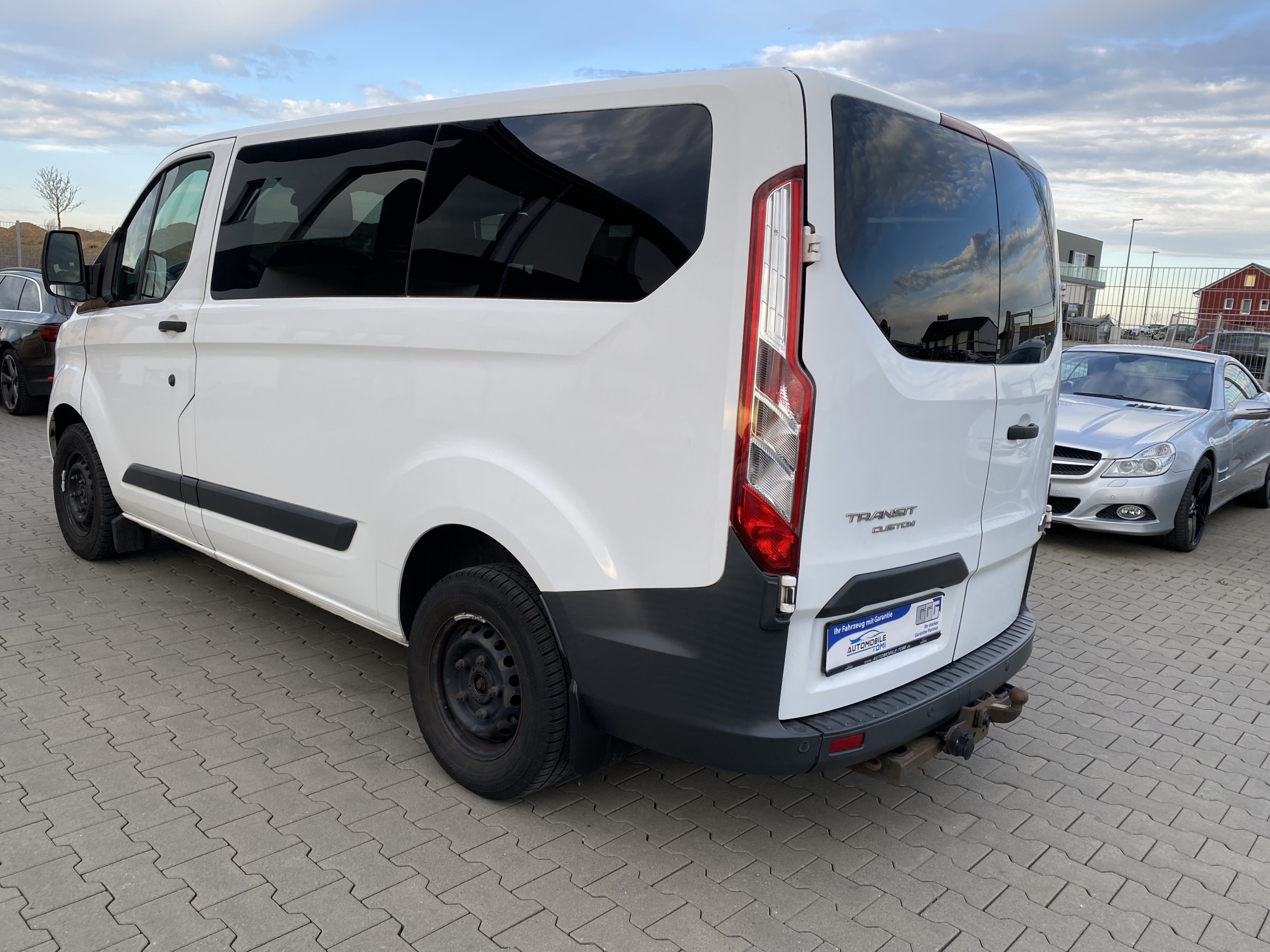 Ford Custom 310 L1 Trend/9SITZE/TÜV NEU/SERVICE NEU - Bild 10