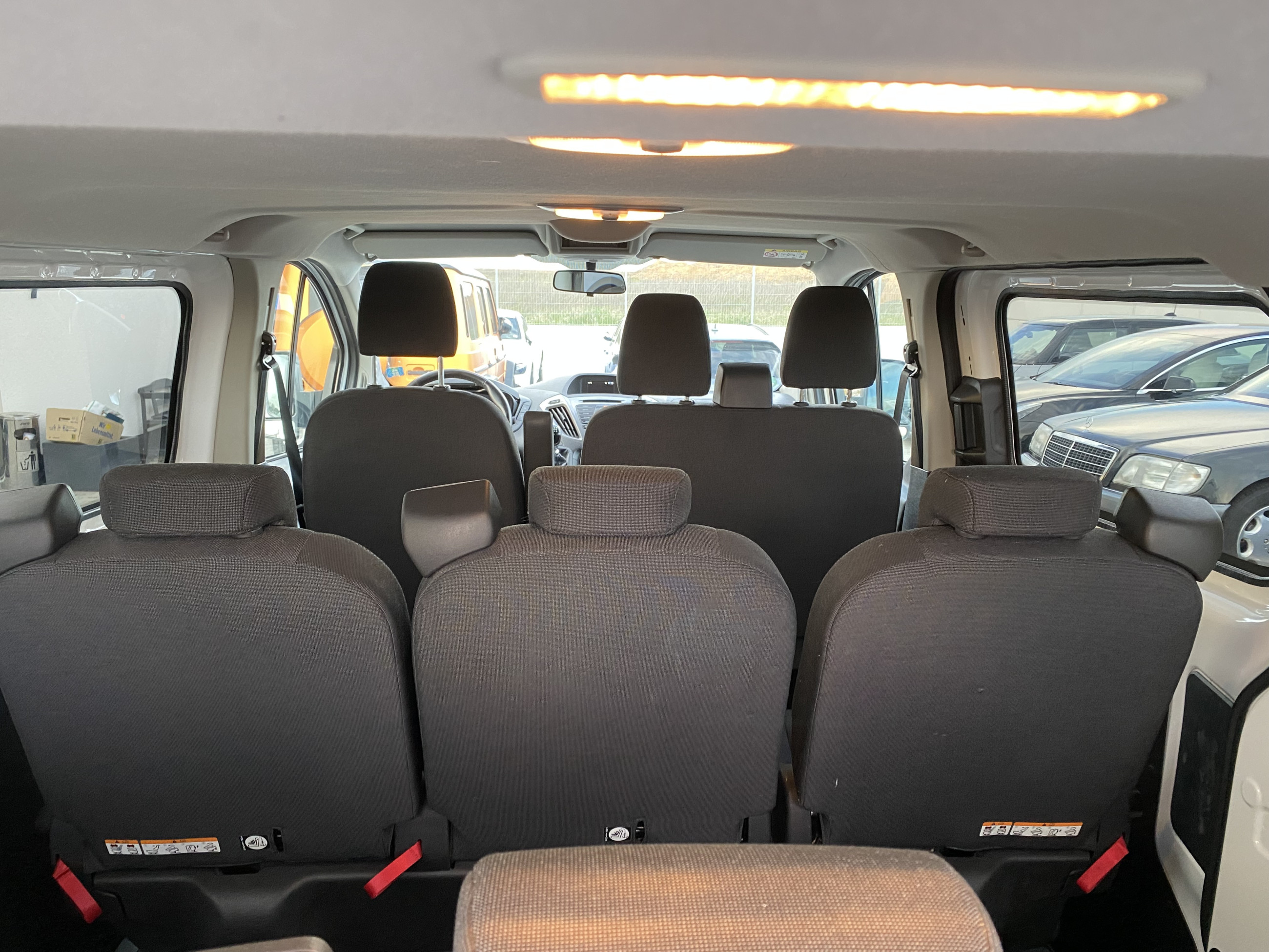 Ford Custom 310 L1 Trend/9SITZE/TÜV NEU/SERVICE NEU - Bild 12