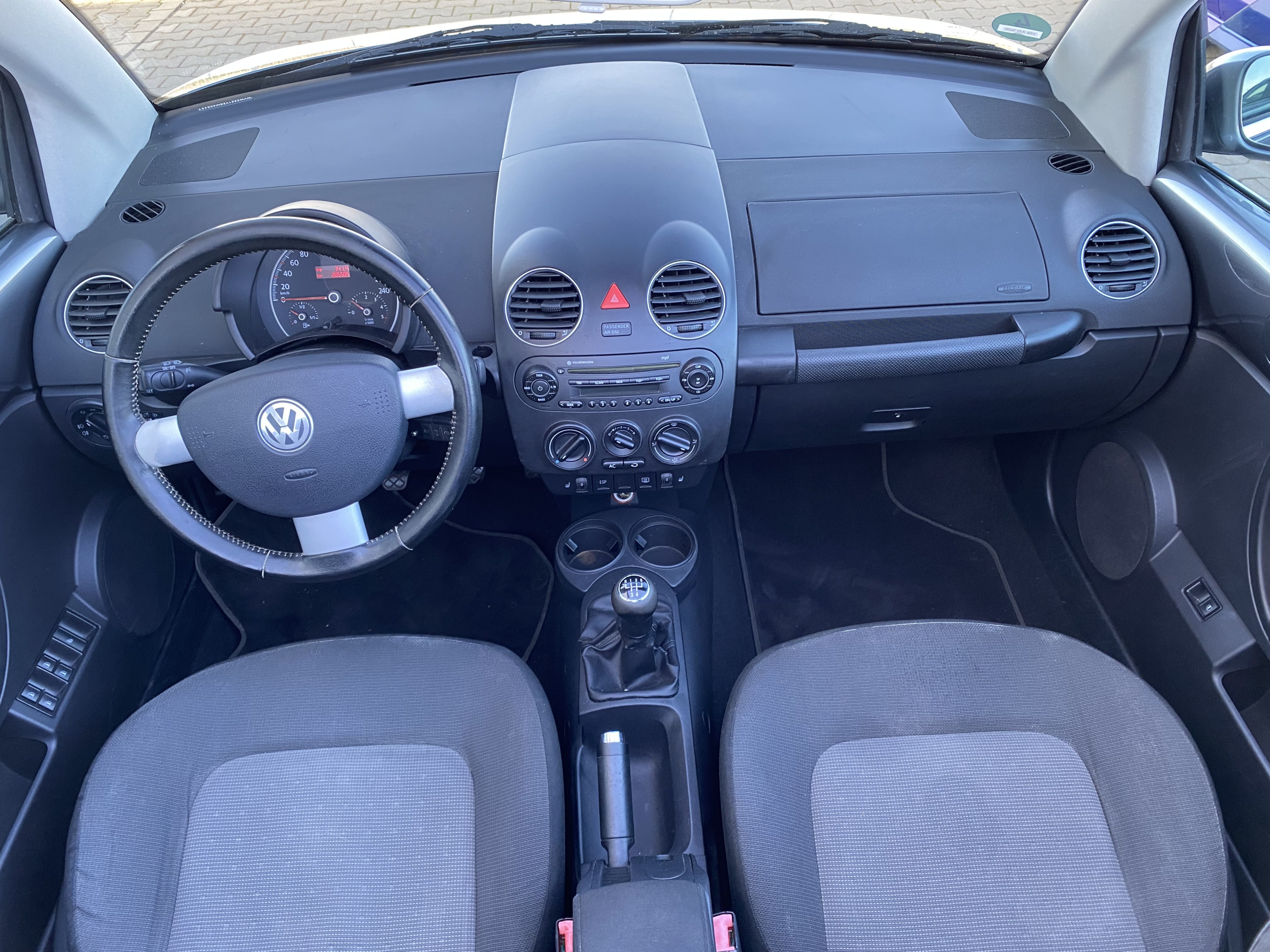 VW Beetle 1.9 TDI/Klima - Bild 2