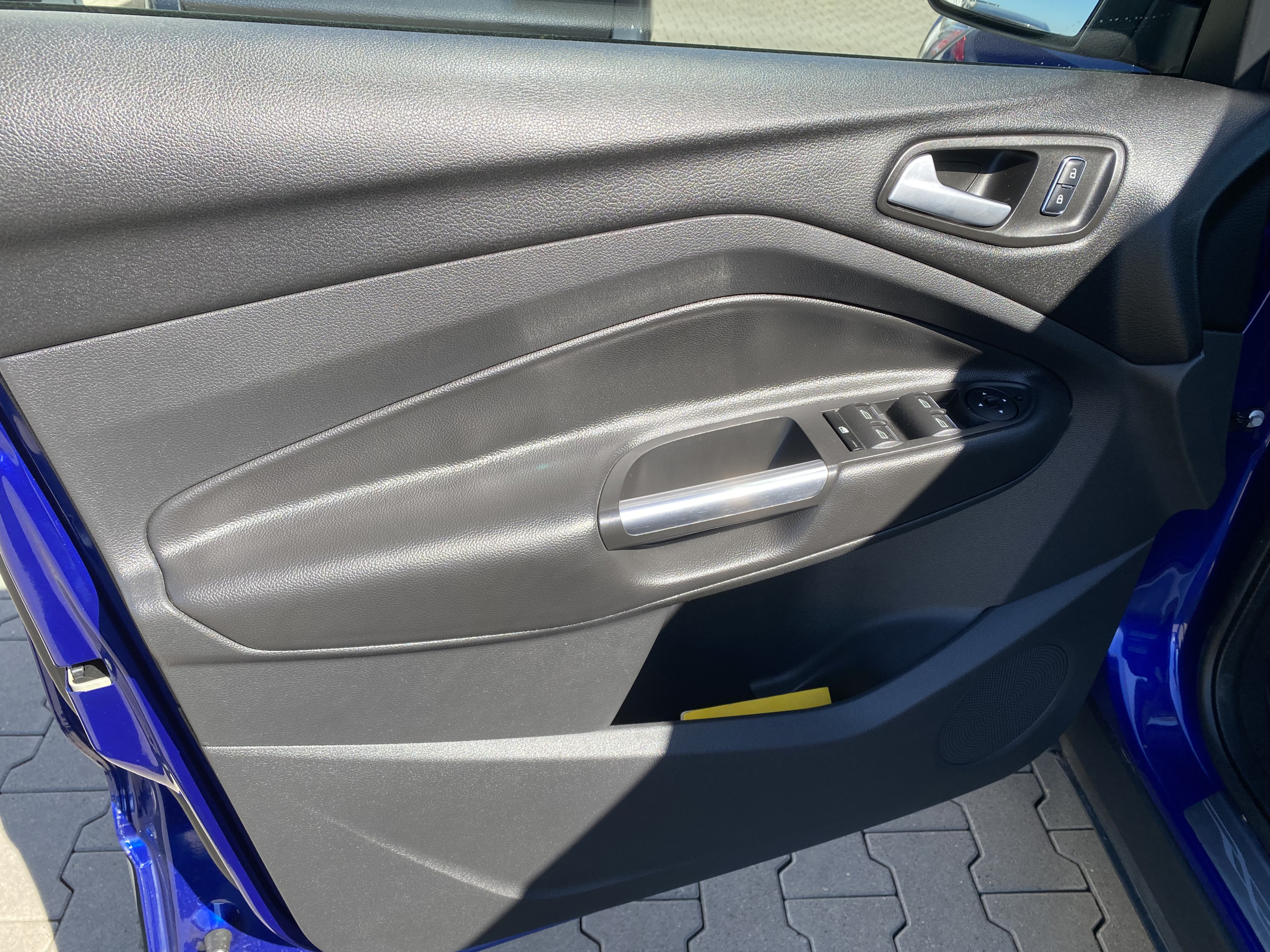 Ford Kuga Sync Edition/NAVI/Top Zustand - Bild 12