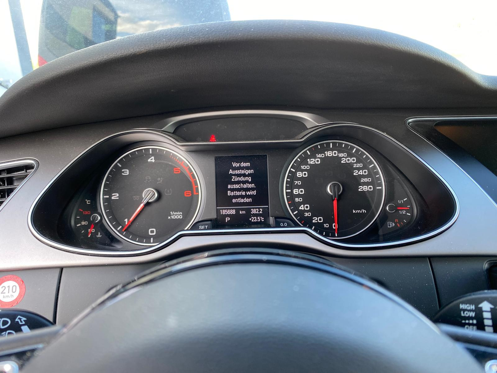 Audi A4 Ambition quattro/NAVI/R-KAM/S Sport - Bild 14