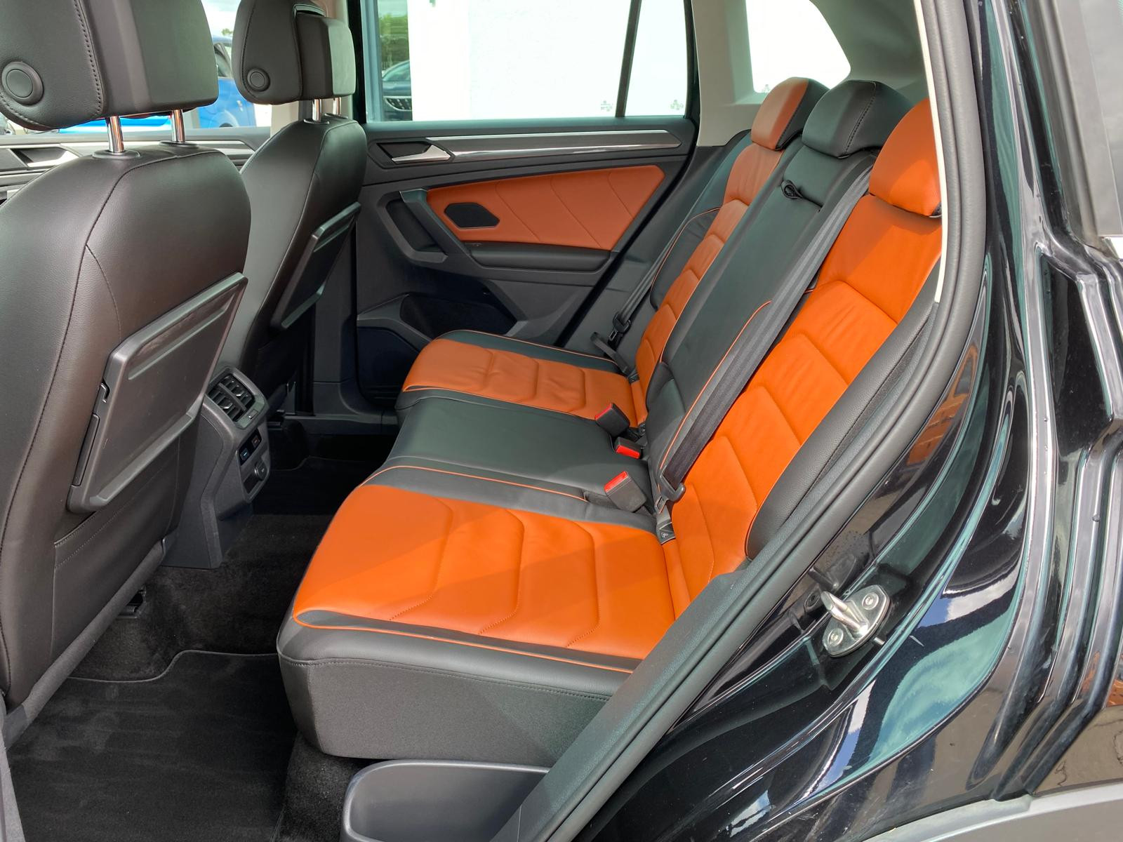 VW Tiguan Highline/ R- Line / NAVI/ Pano/Leder/ACC - Bild 14
