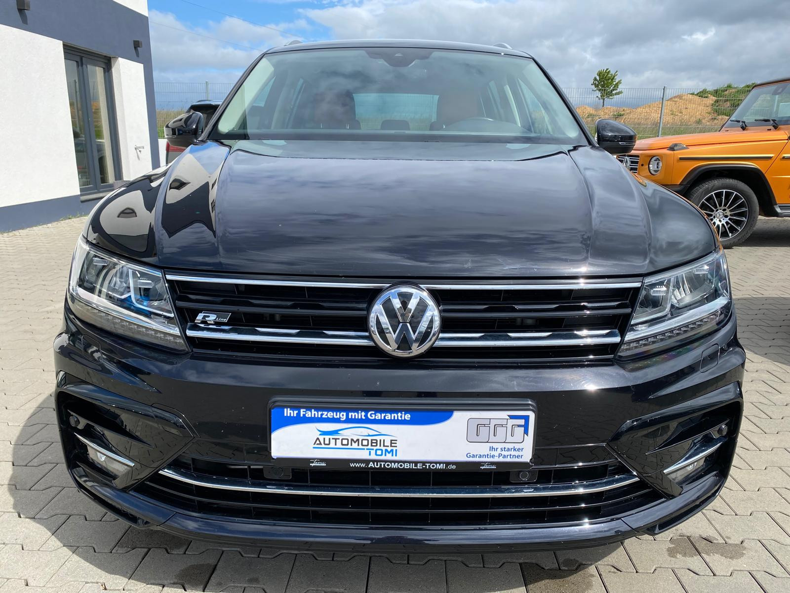 VW Tiguan Highline/ R- Line / NAVI/ Pano/Leder/ACC - Bild 3