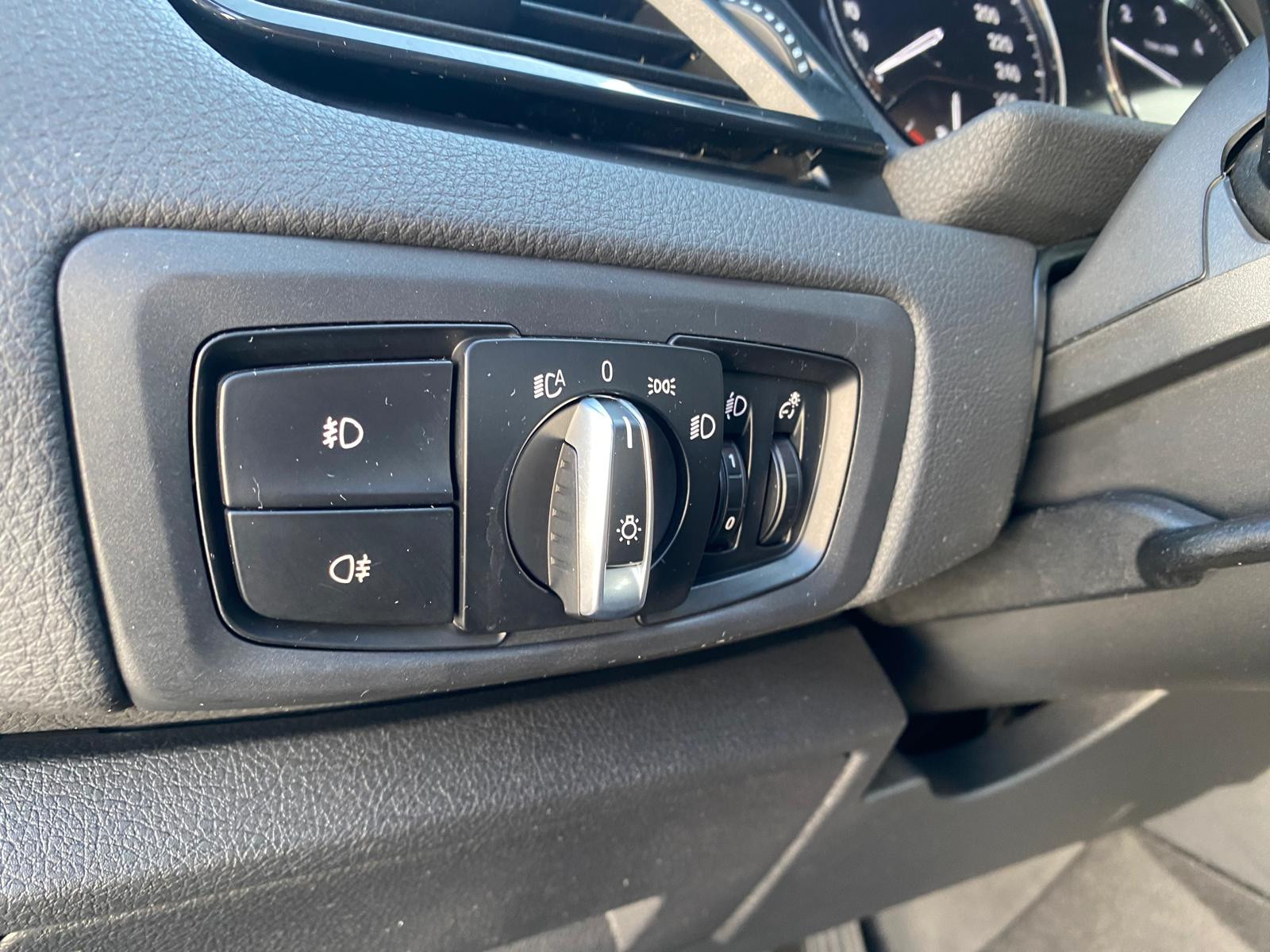 BMW 216 Active Tourer Navi/Tempomat/Business-Paket Navi/Tempomat/Business-Paket - Bild 10
