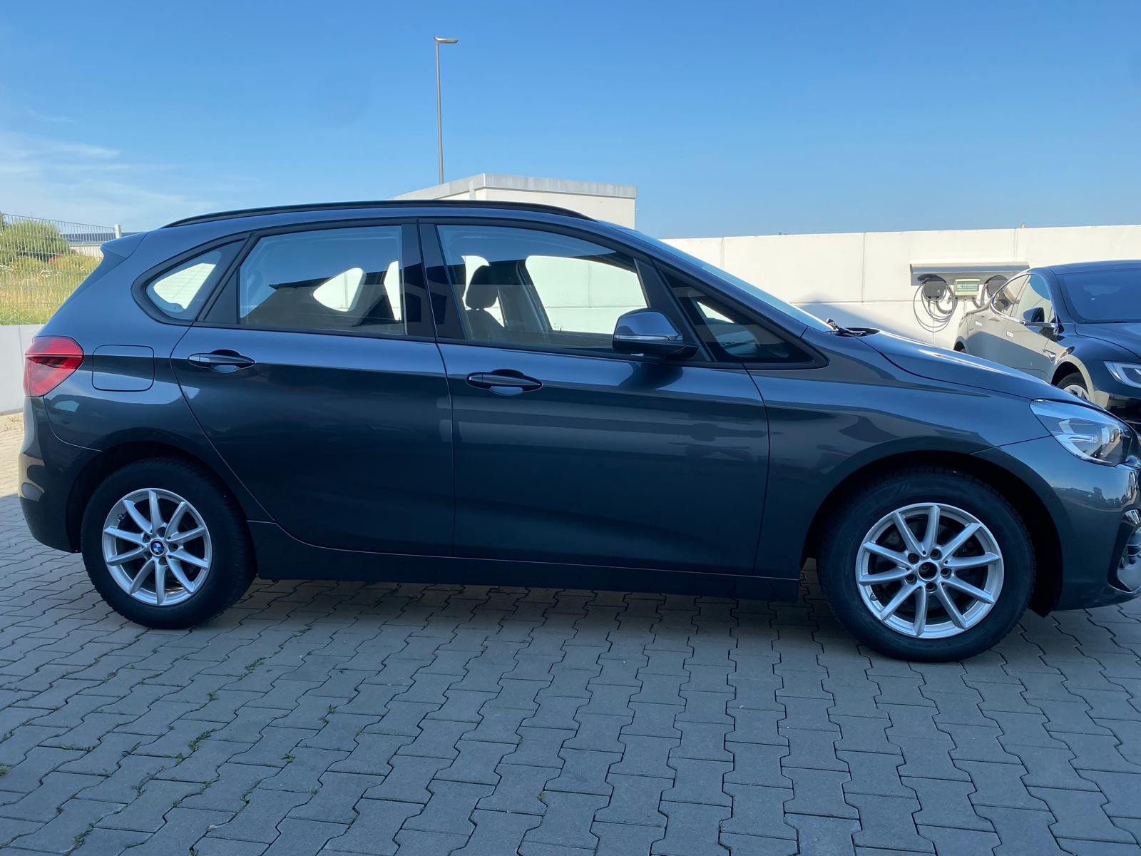 BMW 216 Active Tourer Navi/Tempomat/Business-Paket Navi/Tempomat/Business-Paket - Bild 3