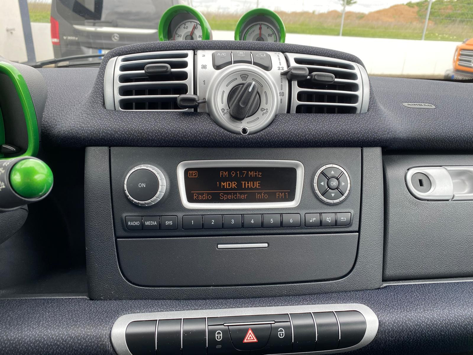 Smart fortwo electric drive (451.390) - Bild 12