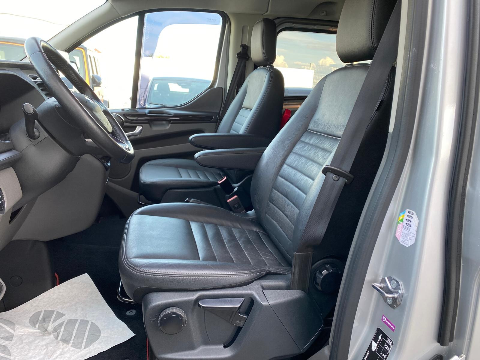 Ford Transit Custom 340 L2 Titanium/Leder/Led/Navi78Sitze - Bild 11