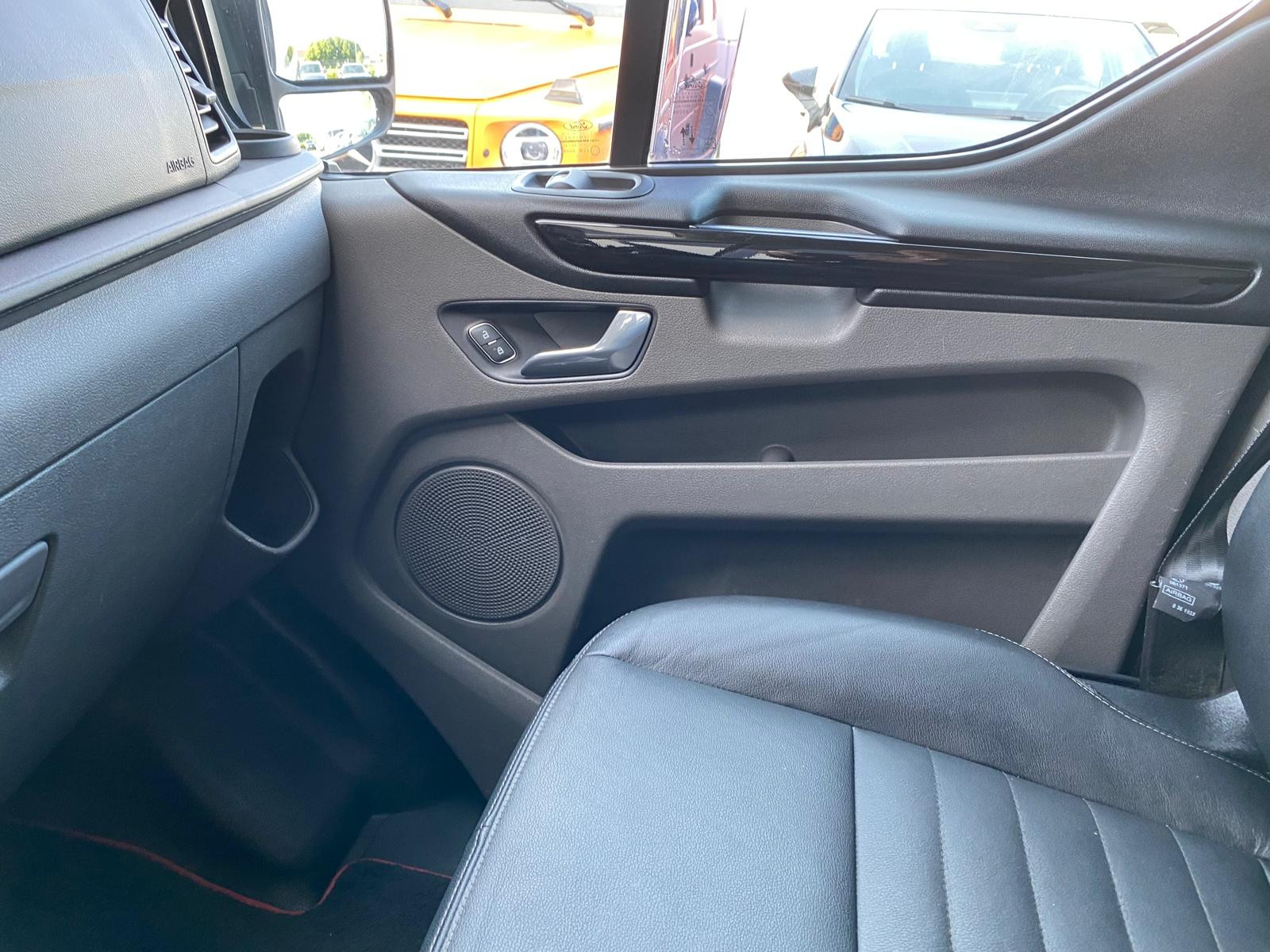 Ford Transit Custom 340 L2 Titanium/Leder/Led/Navi78Sitze - Bild 13