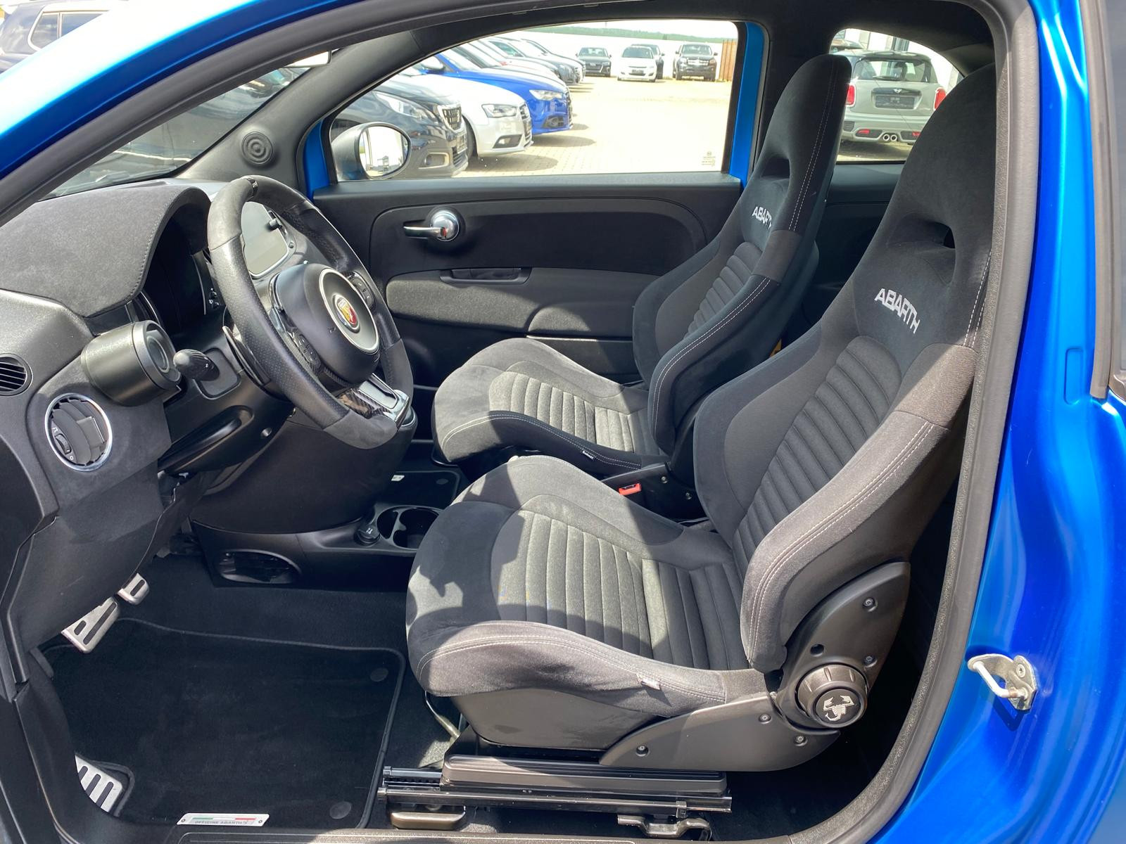 Abarth 595 Competizione XENON/SPORTSITZE/CARPLAY/DAB - Bild 11