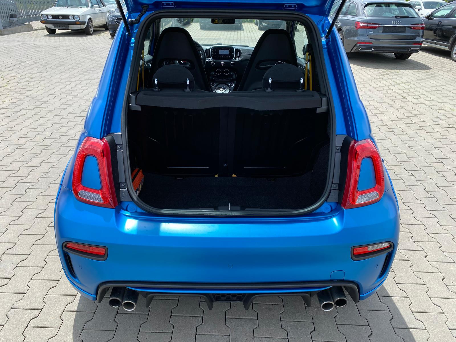 Abarth 595 Competizione XENON/SPORTSITZE/CARPLAY/DAB - Bild 6