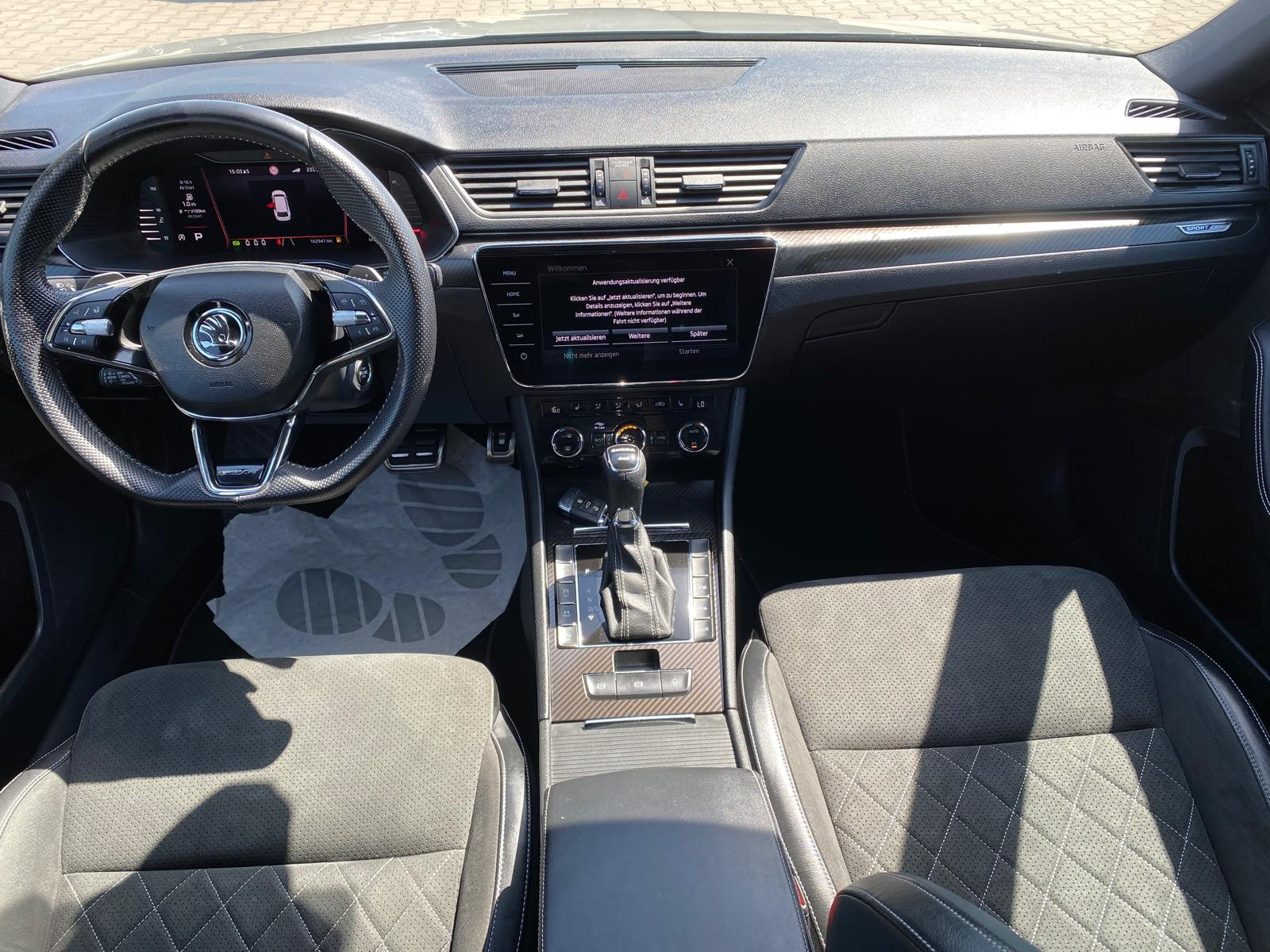 Skoda Superb Sportline 4×4 - Bild 2