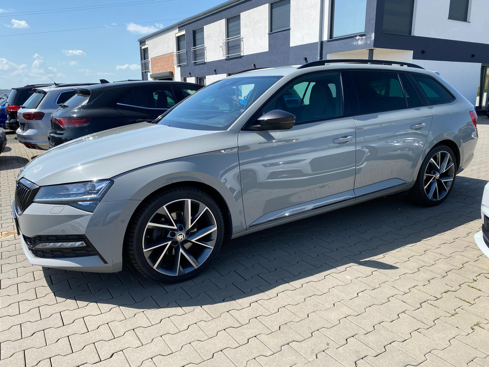 Skoda Superb Sportline 4×4 - Bild 8