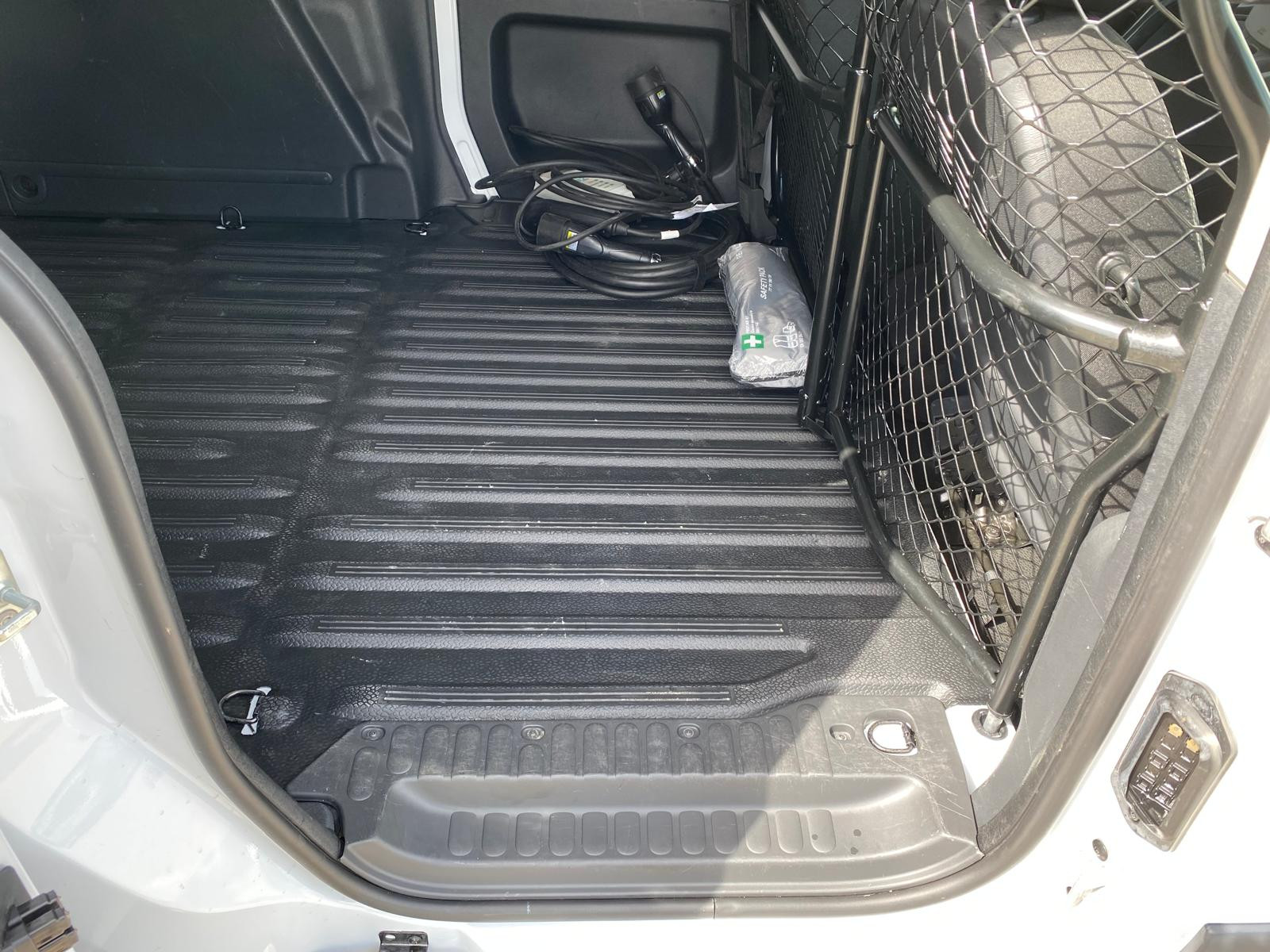 Renault Kangoo Z.E. 33 Maxi 2-Sitzer/Klima - Bild 12